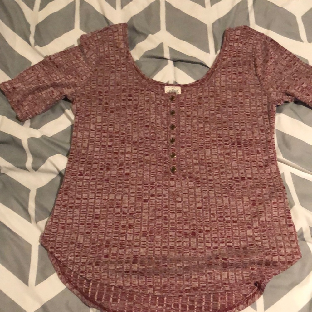 PERFECT TOP with high/low hem, scoop neck/back